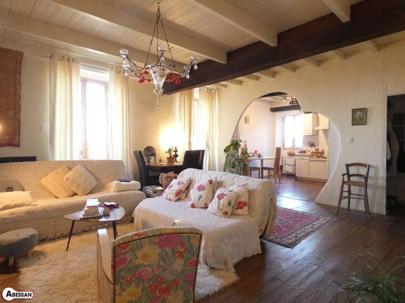 Maison de village - 224 m² - 7 pièces