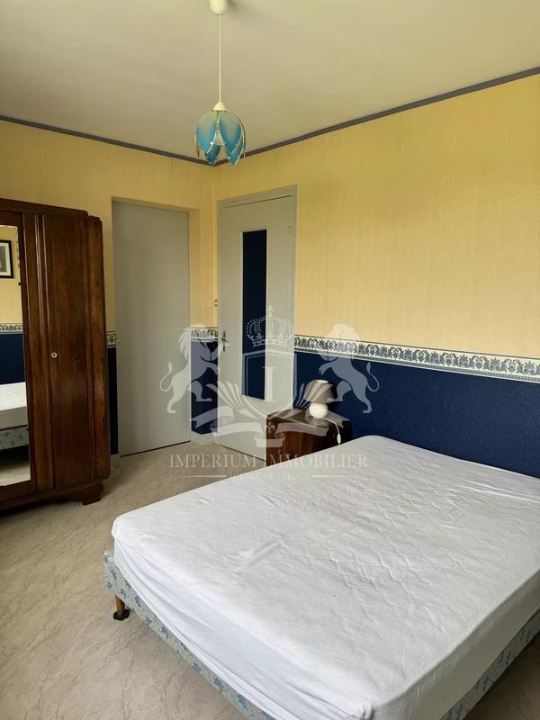 Maison - 90 m² - 6 pièces