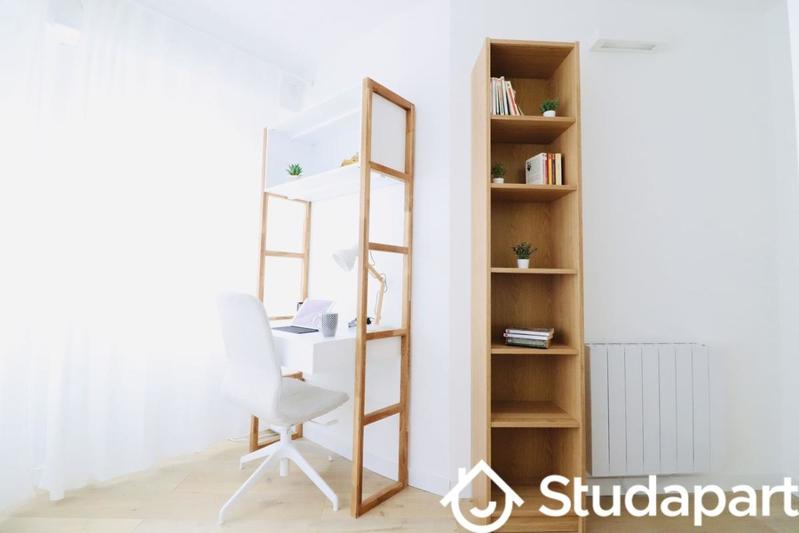 Chambre - 10 m² - 1 pièce