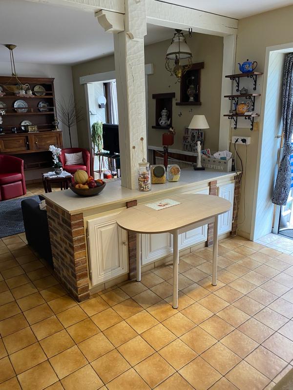 Maison traditionnelle - 113 m² - 7 pièces