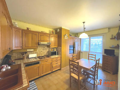 Appartement - 87 m² - 5 pièces