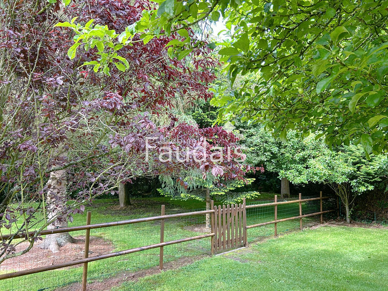 Maison - 175 m² - 7 pièces