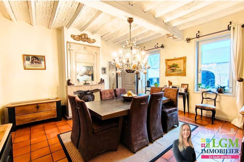 Propriété - 236 m² - 7 pièces