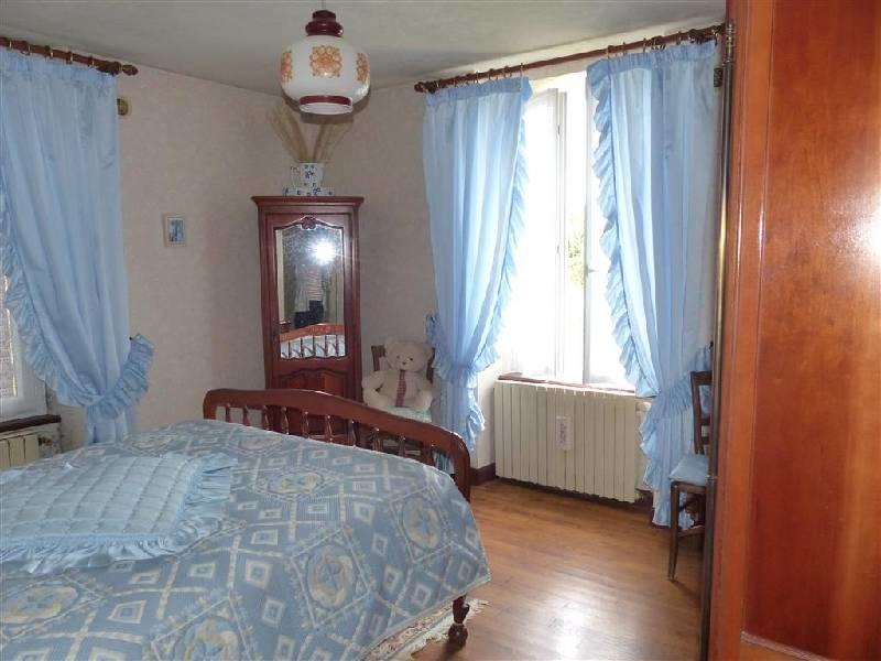 Maison - 180 m² - 5 pièces