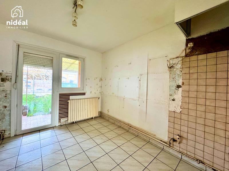 Maison - 80 m² - 6 pièces