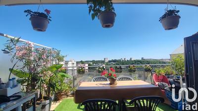 Appartement - 87 m² - 5 pièces