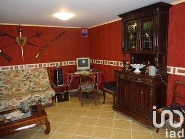 Maison - 240 m² - 10 pièces