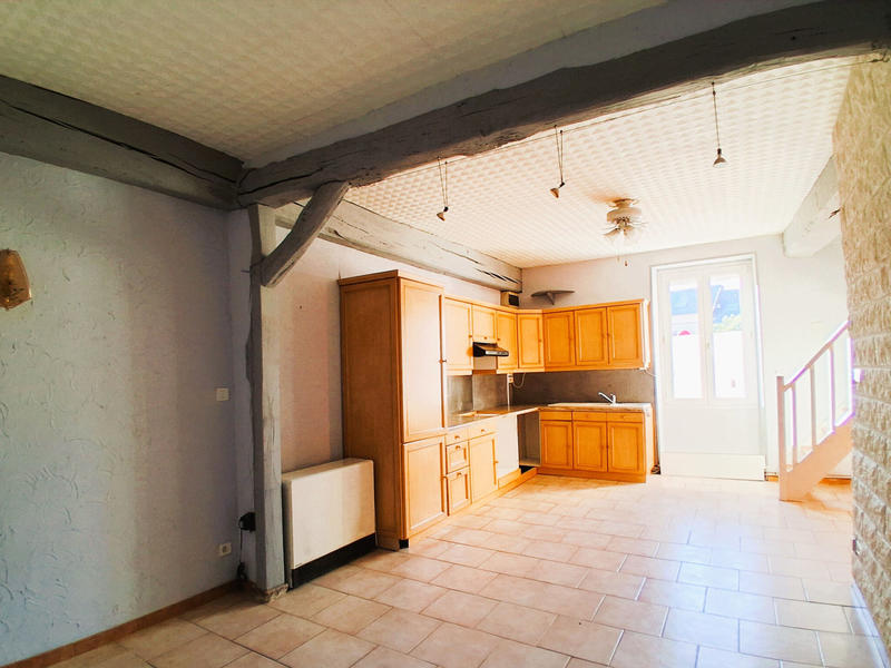 Appartement - 81 m² - 3 pièces