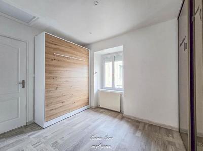 Maison - 92 m² - 3 pièces