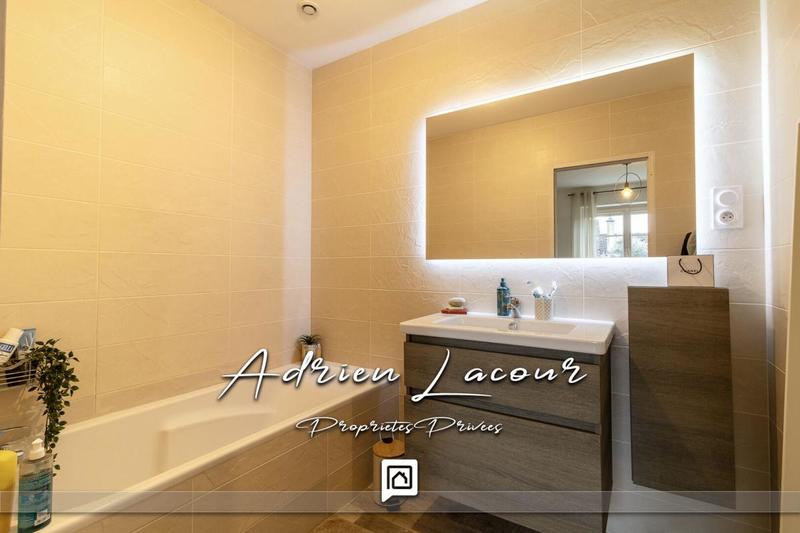 Maison - 149 m² - 7 pièces