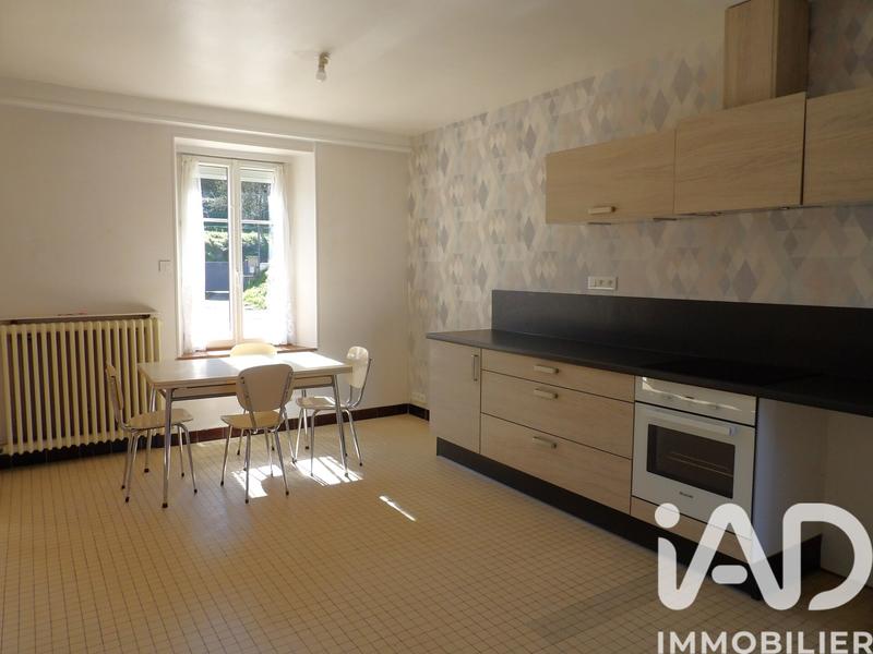 Maison de village - 107 m² - 6 pièces