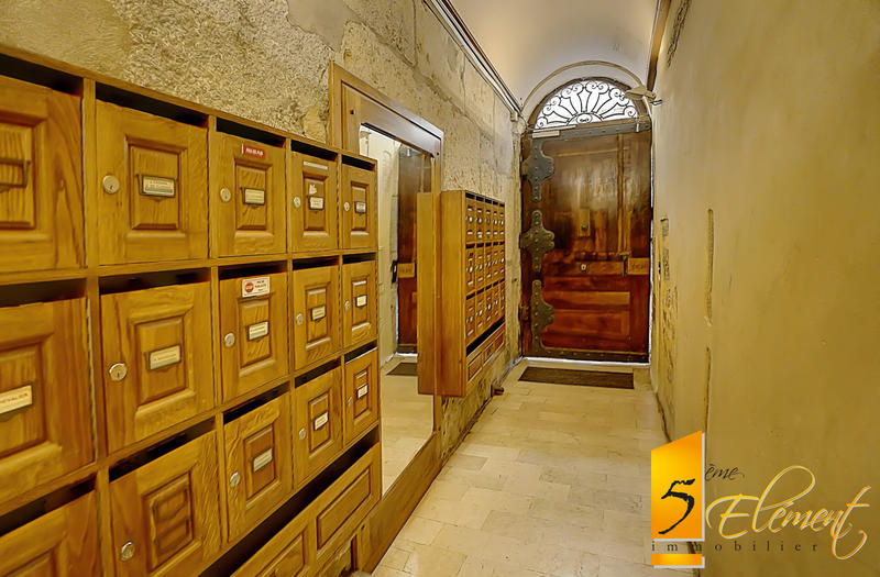 Appartement - 83 m² - 3 pièces