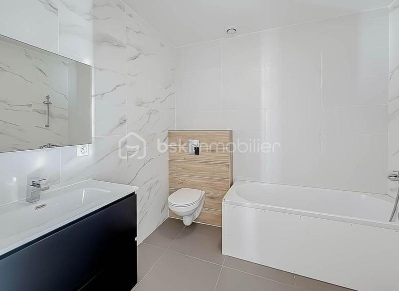 Maison - 75 m² - 4 pièces