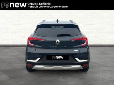 Renault Captur E-Tech Plug-in 160 Intens