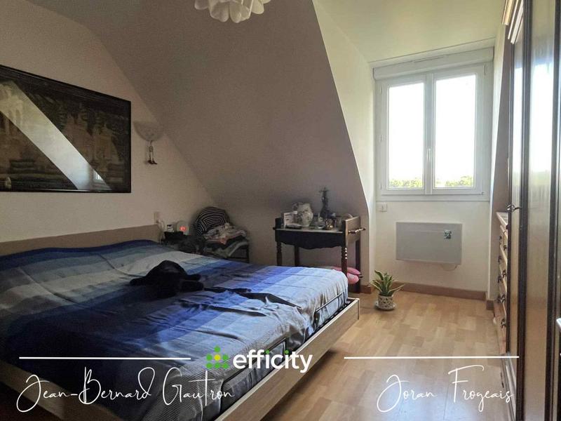 Maison - 135 m² - 8 pièces