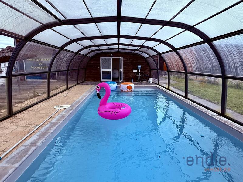 Immeuble de bureaux - 277 m² - 6 pièces