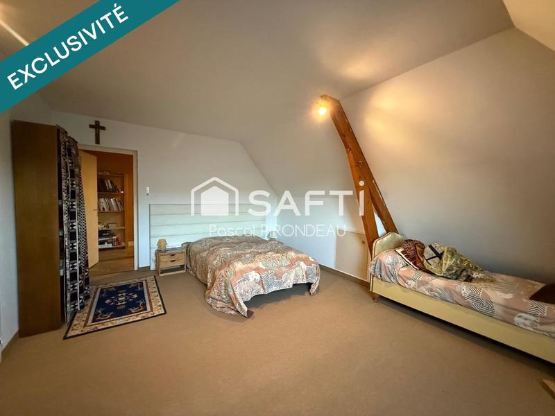 Maison - 207 m² - 7 pièces