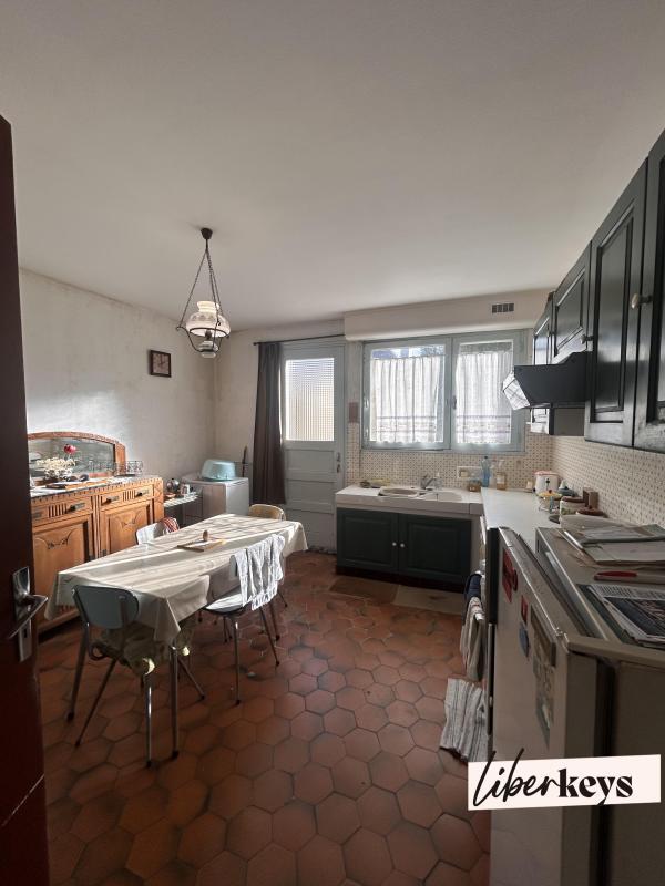 Maison - 161 m² - 7 pièces