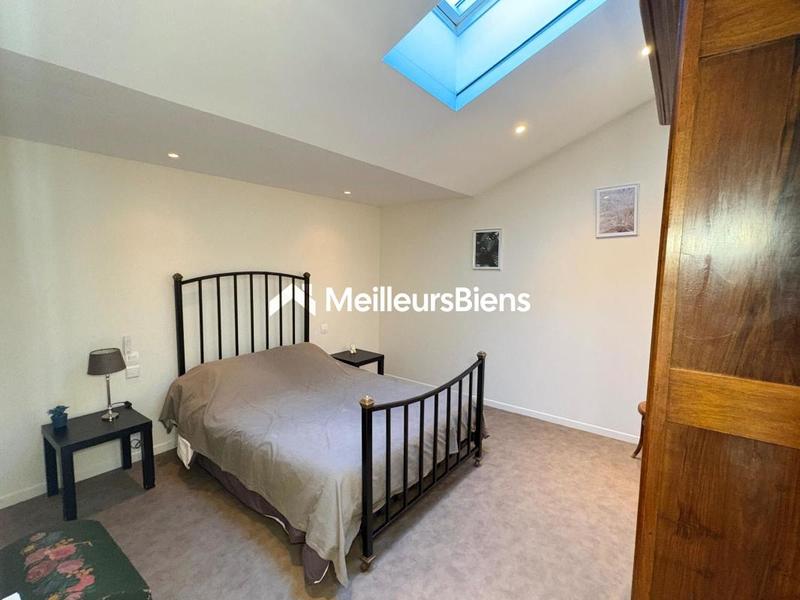 Maison - 162 m² - 5 pièces