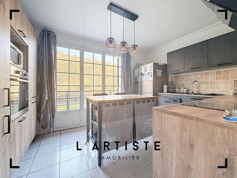 Maison - 175 m² - 7 pièces