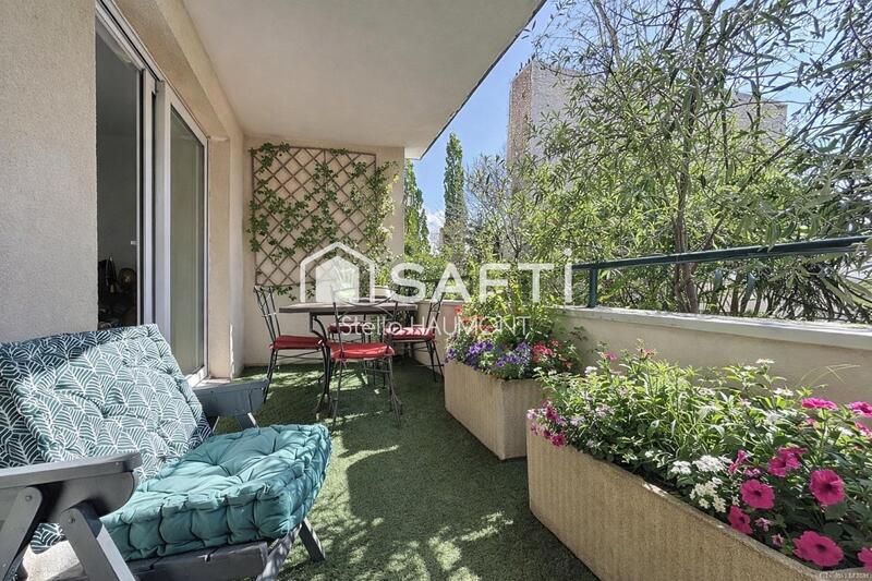 Appartement - 86 m² - 4 pièces