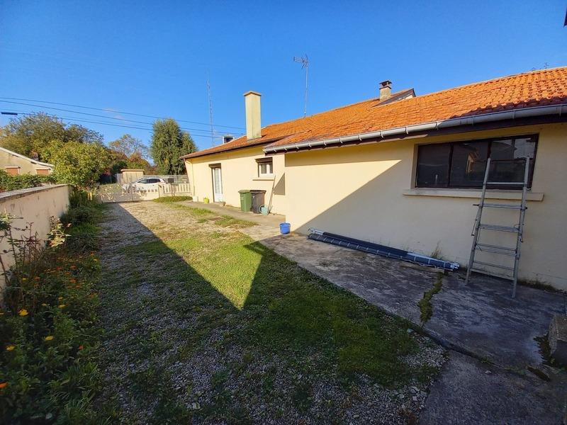 Maison - 98 m² - 5 pièces