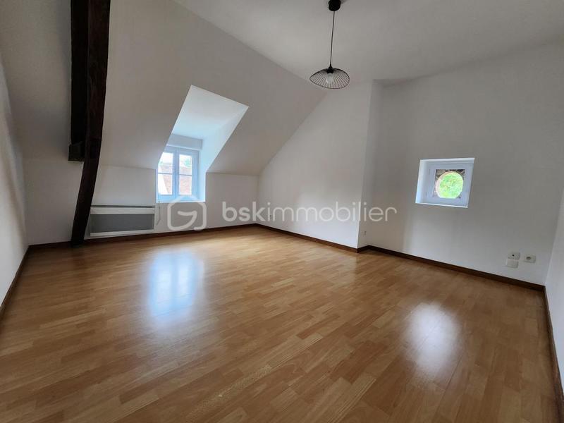 Maison traditionnelle - 98 m² - 4 pièces