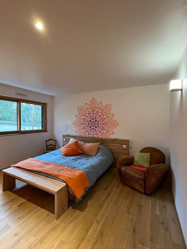 Maison - 213 m² - 7 pièces