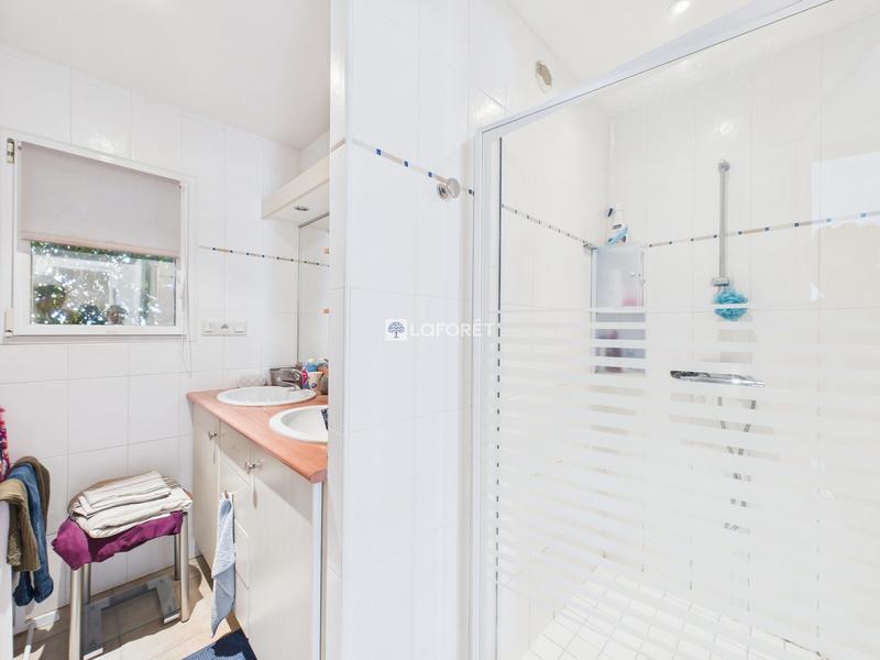 Maison contemporaine - 163 m² - 7 pièces