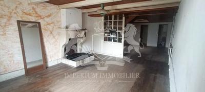 Maison - 236 m² - 7 pièces