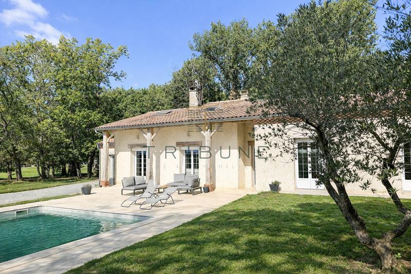 Maison - 160 m² - 6 pièces