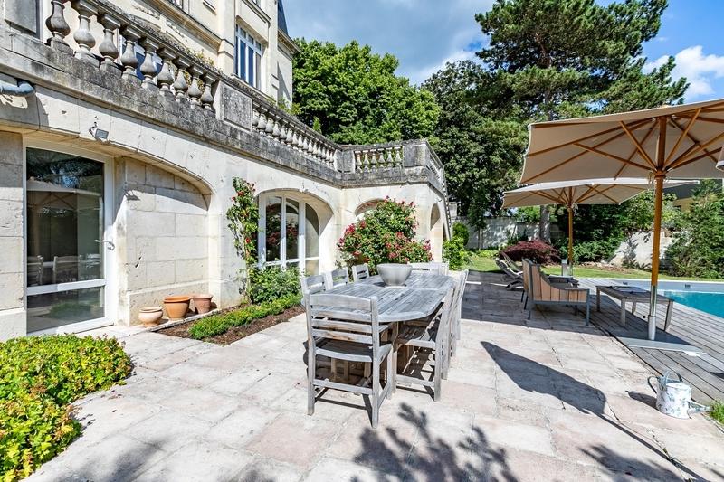 Maison bourgeoise - 396 m² - 12 pièces