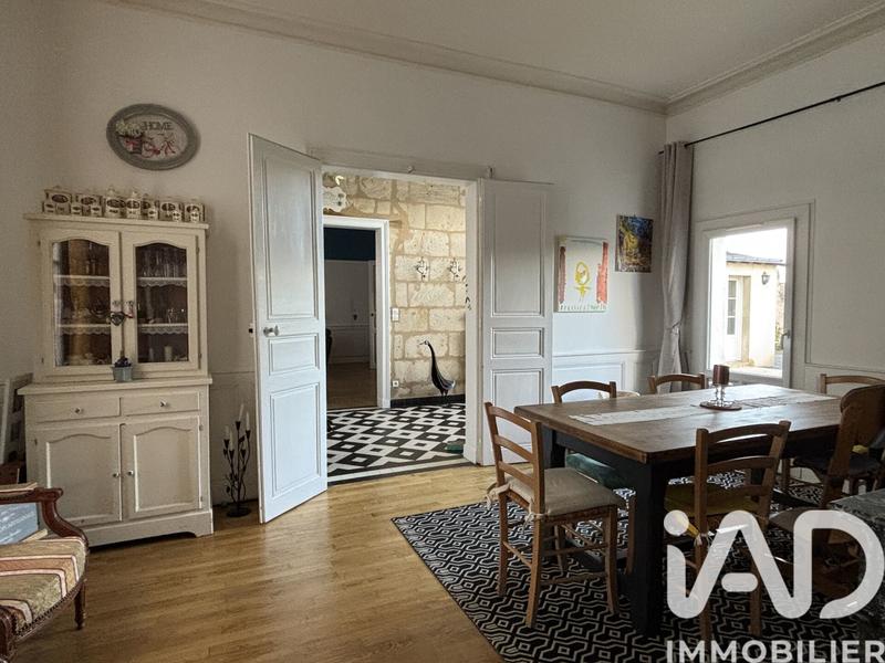 Maison - 317 m² - 12 pièces