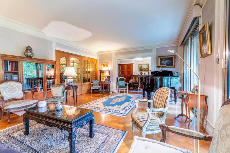 Appartement - 136 m² - 4 pièces