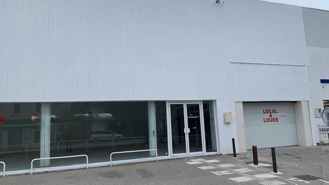 Local commercial - 700 m²