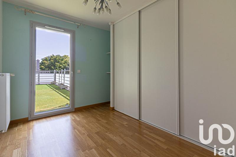 Appartement - 111 m² - 5 pièces