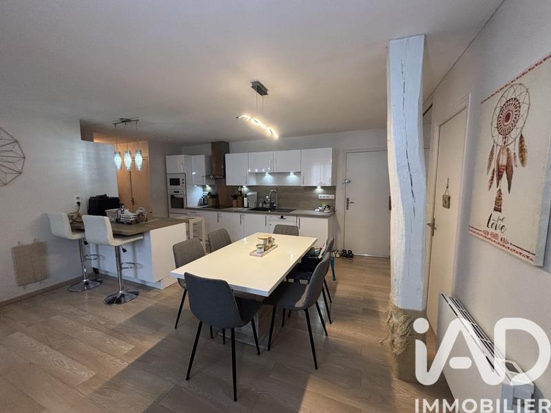 Appartement - 100 m² - 5 pièces