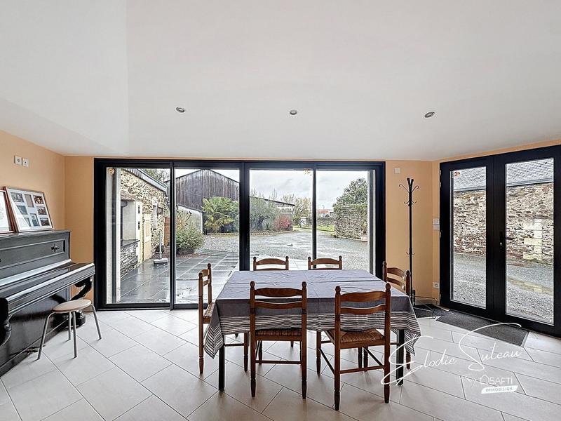 Maison - 132 m² - 5 pièces