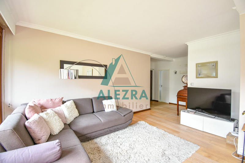 Appartement - 86 m² - 4 pièces