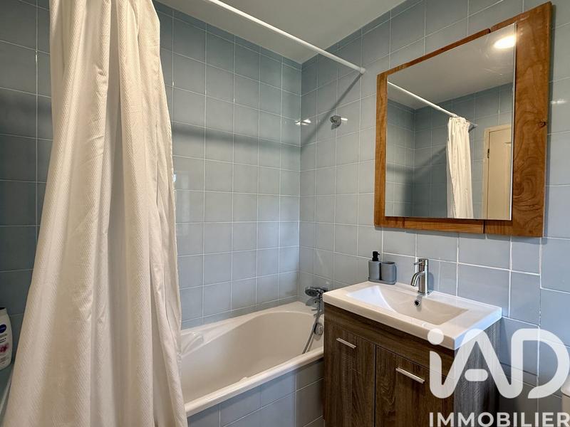 Maison - 185 m² - 8 pièces