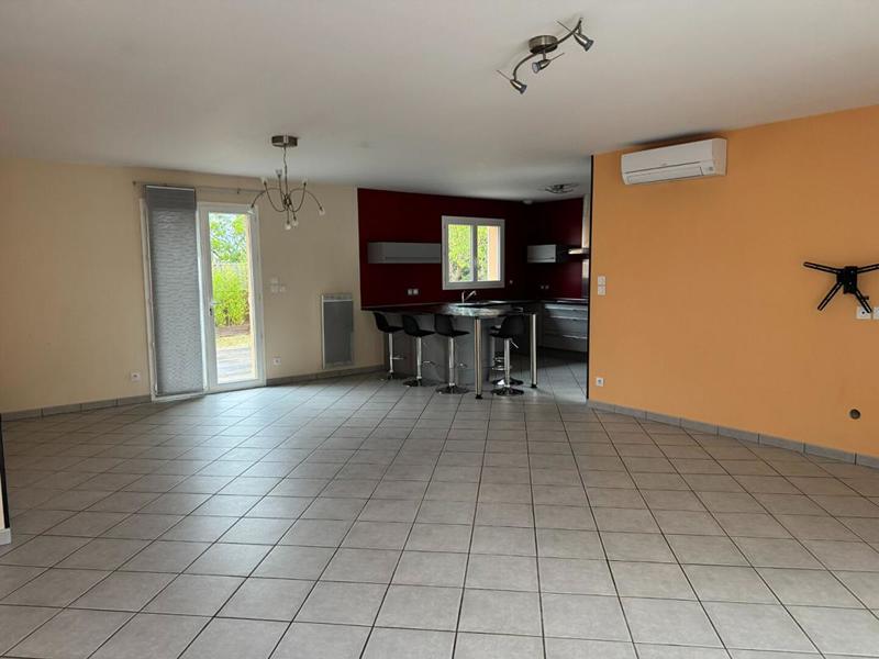 Maison - 104 m² - 5 pièces