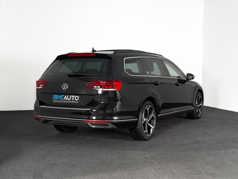 Volkswagen Passat Sw Gte 218ch Dsg Hybride Rechargeable Ja18p T.O Digital Cockpit Regul Acc Camera