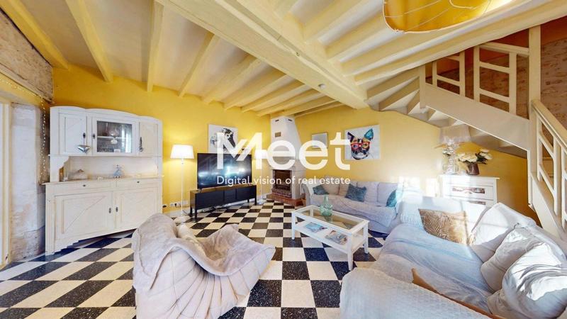 Propriété - 215 m² - 8 pièces