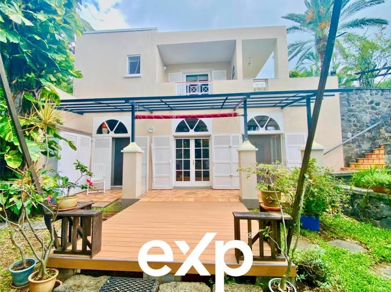 Villa - 245 m² - 7 pièces