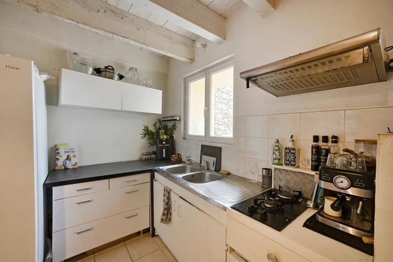 Maison - 330 m² - 15 pièces