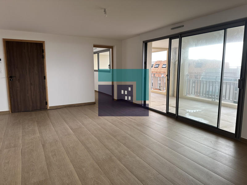 Appartement - 115 m² - 4 pièces