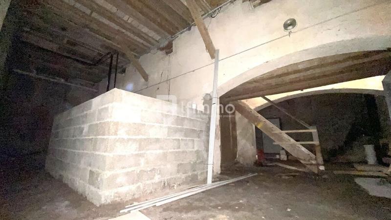 Maison - 366 m² - 12 pièces