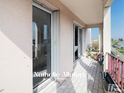 Appartement - 92 m² - 4 pièces