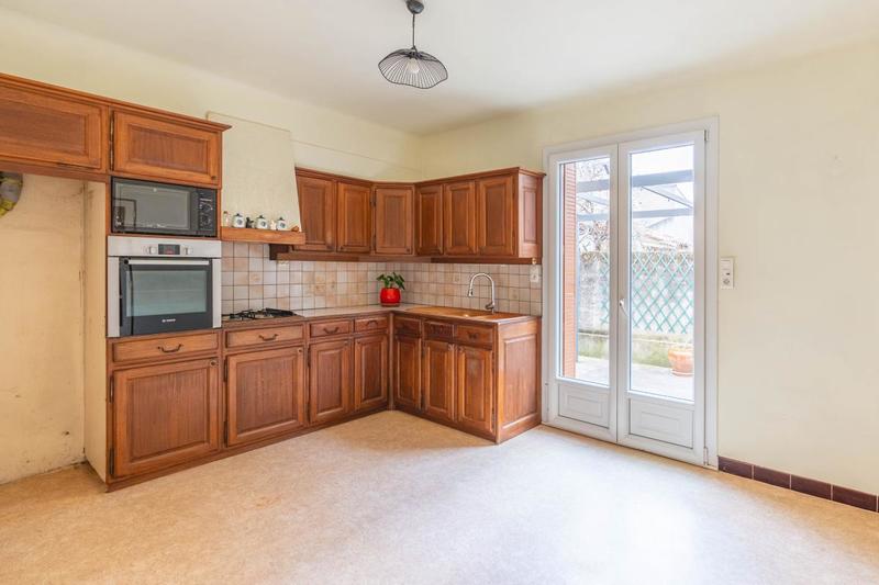 Maison - 90 m² - 4 pièces