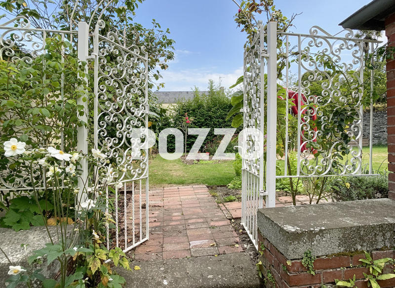 Maison - 166 m² - 6 pièces